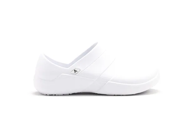 AnyWear Footwear Journey in White